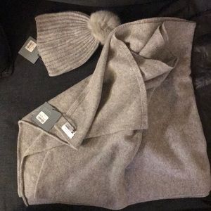 Grey Restoration Hardware cashmere scarf and hat